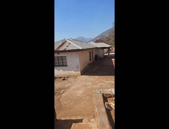 3 BEDROOM HOUSE FOR SALE IN MAKHADO